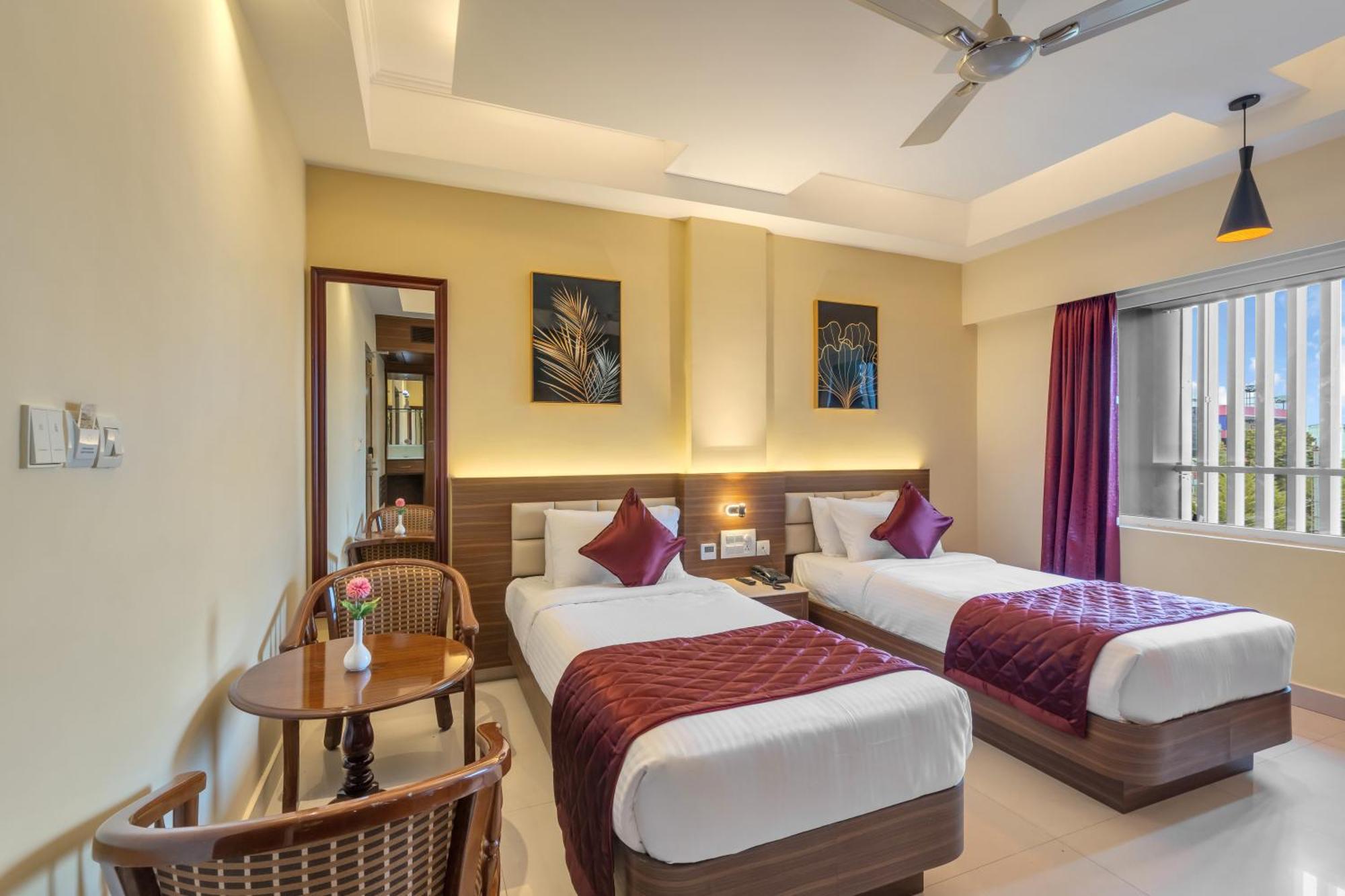 Park Avenue Hotel & Apartments Trichy Tiruchirappalli Esterno foto