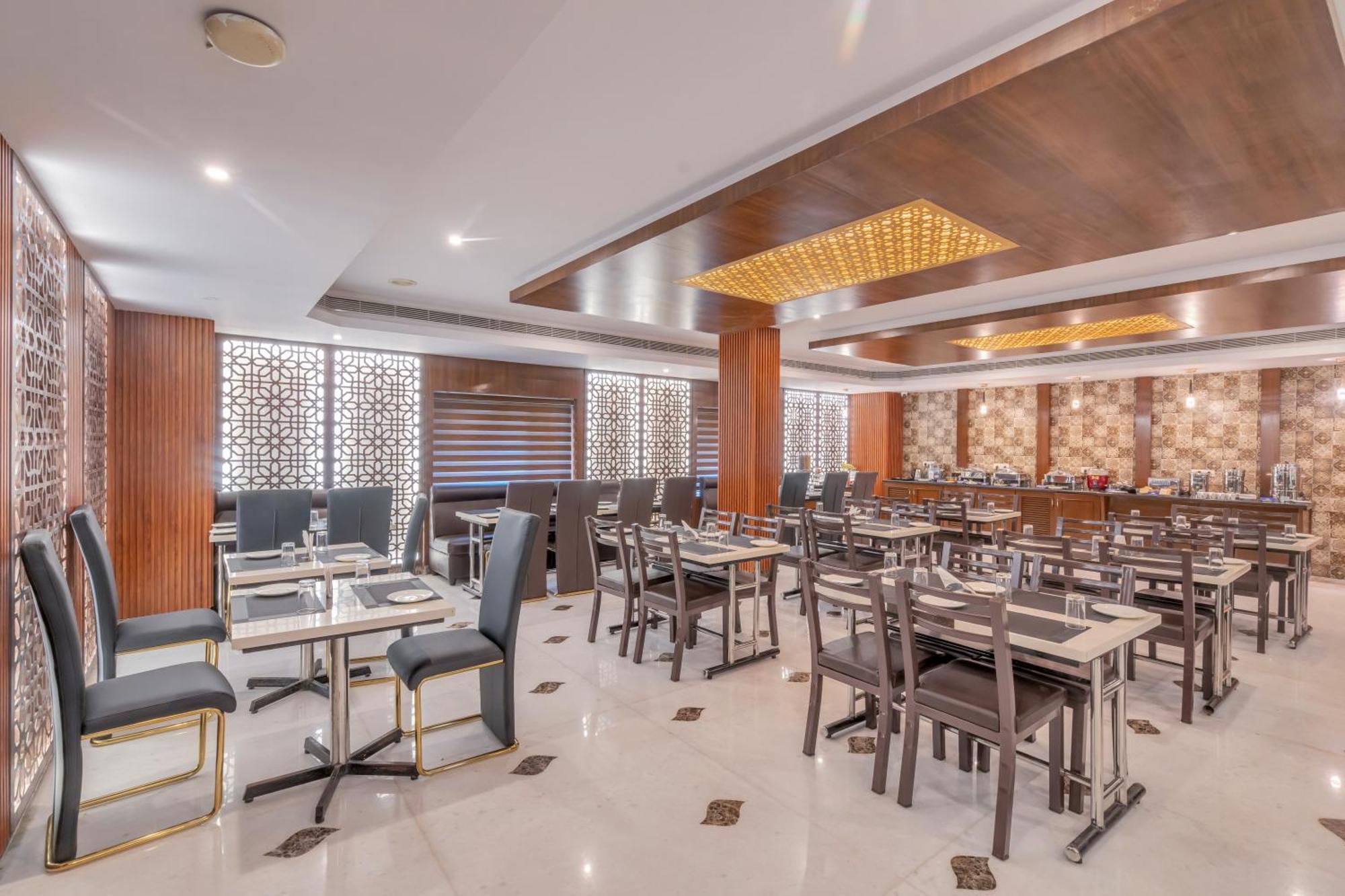 Park Avenue Hotel & Apartments Trichy Tiruchirappalli Esterno foto