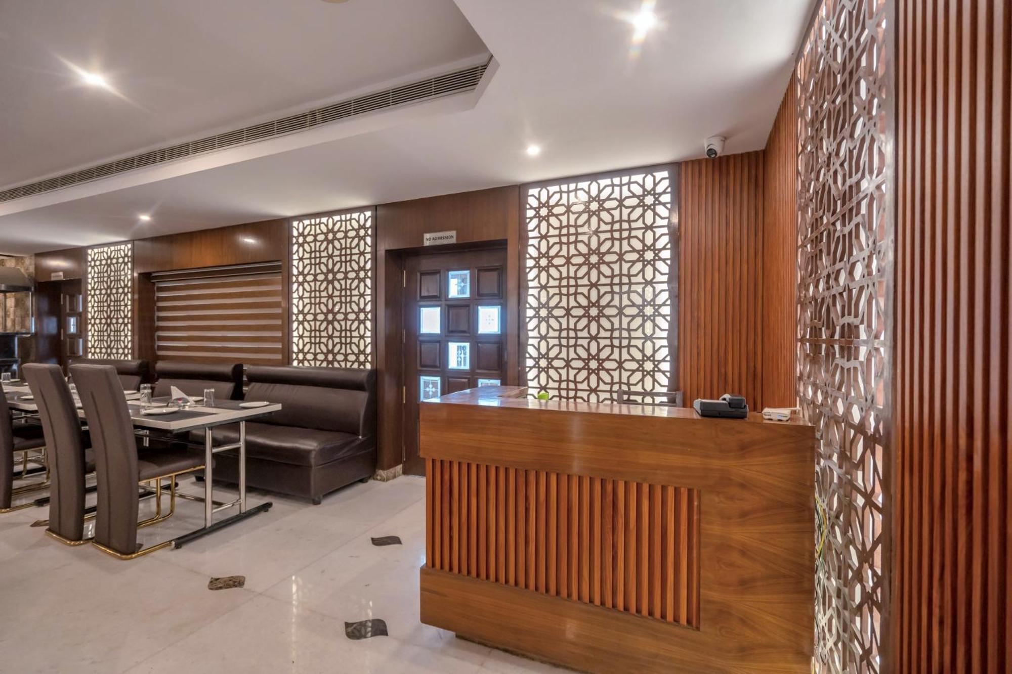 Park Avenue Hotel & Apartments Trichy Tiruchirappalli Esterno foto