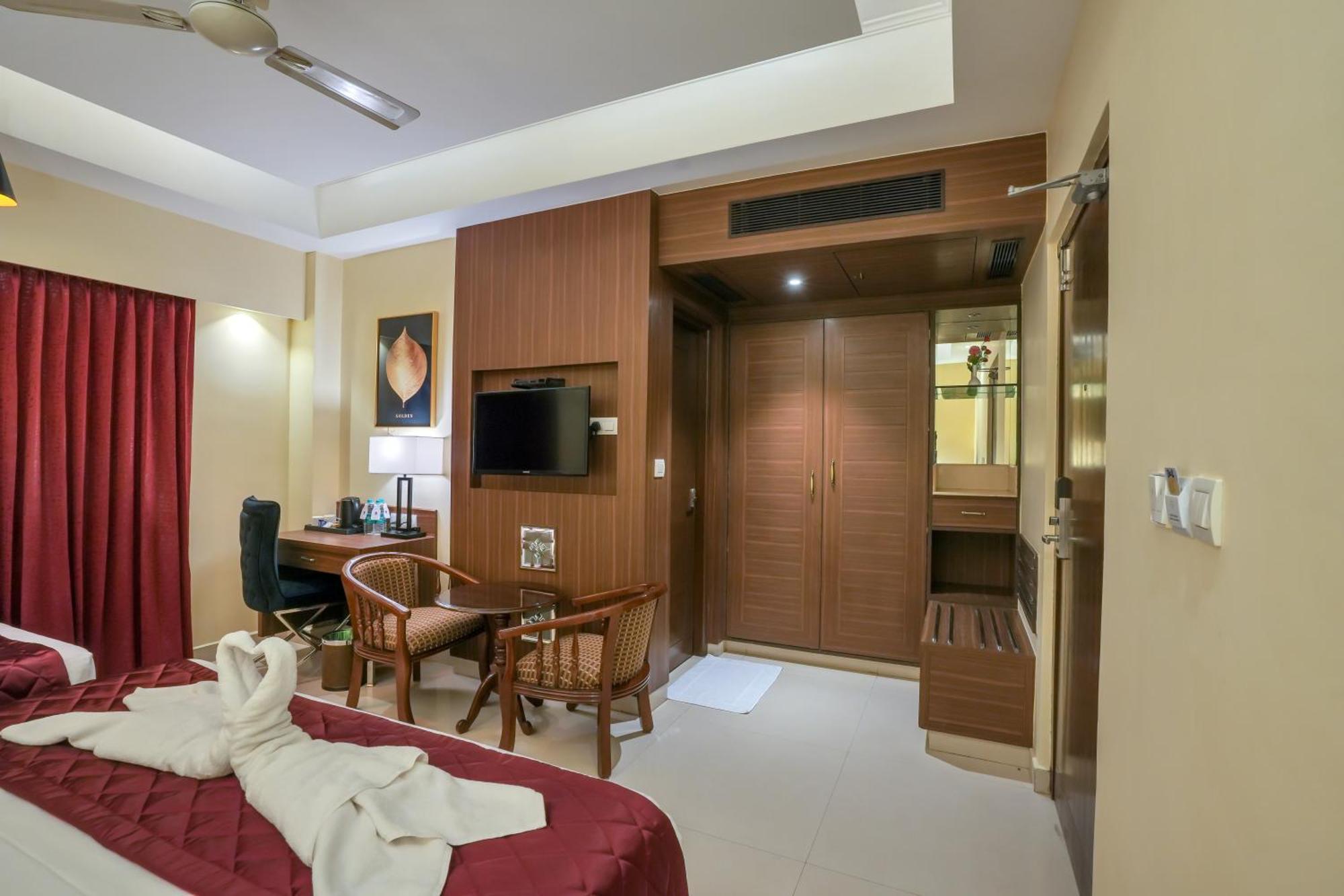 Park Avenue Hotel & Apartments Trichy Tiruchirappalli Esterno foto